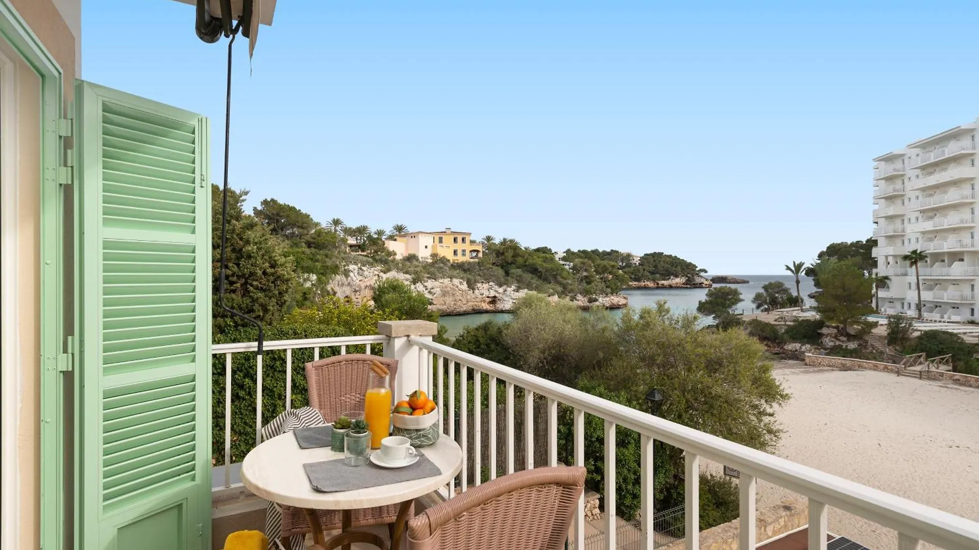 Apartamentos Playa Marina カラ・フェレーラ 0*,