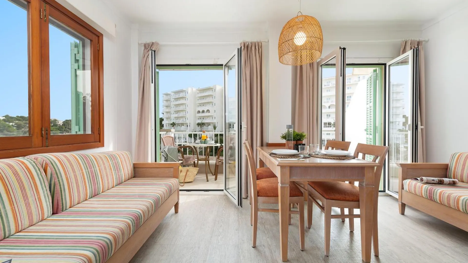 Διαμέρισμα Apartamentos Playa Marina Cala Ferrera